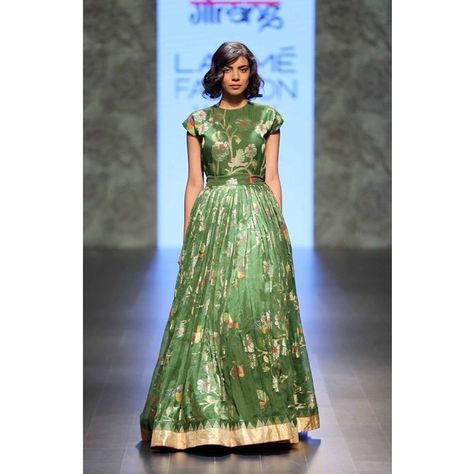 Crush Cloth Long Frocks, Indian Evening Gown, Long Summer Outfits, Long Frocks Indian, Gaurang Shah, Happy Dresses, Long Frocks, Lakme Fashion Week, Dress Indian