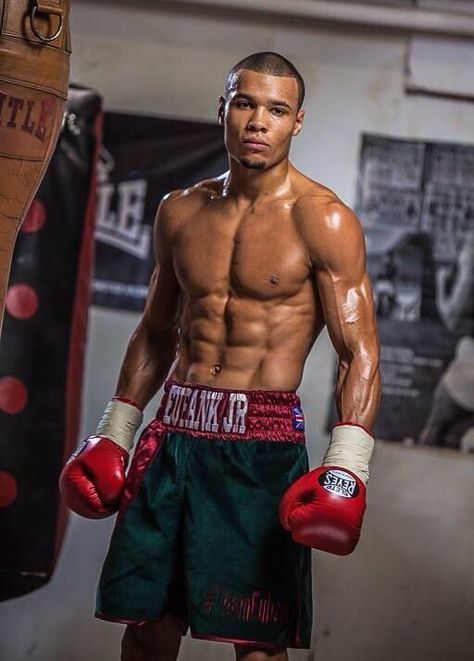 Chris Eubank Jnr - Middleweight: Interview: Boxer Chris Eubank Jnr is on the comeback trail at the O2 http://www.newsshopper.co.uk/leisure/latest/11738875._Straight_back_in_the_deep_end___Chris_Eubank_Jnr_promises_to_a_major_comeback_at_Greenwich_s_O2/ Boxer Physique Men, Boxing Physique Men, Boxers Physique, Boxer Physique, Boxer Pose, Boxing Poses, Boxer Sport, Boxer Fighter, Chris Eubank Jr