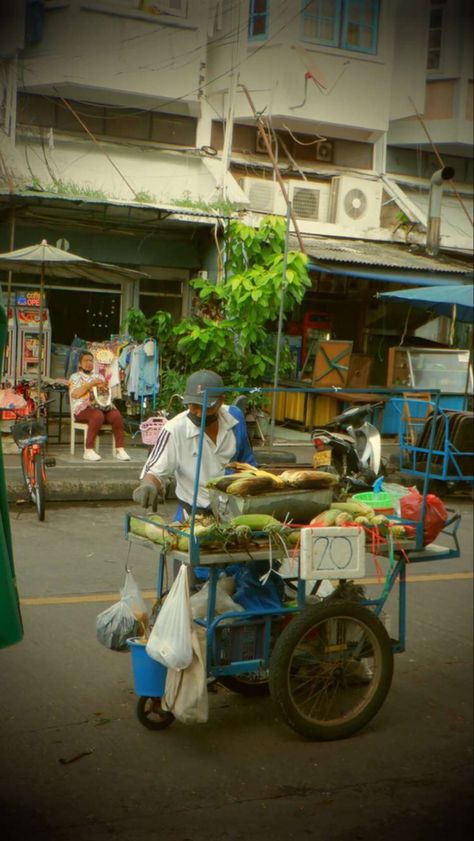 Vietnam Film Photography, Travelling South East Asia, South East Asia Travel Aesthetic, Backpacking Asia Aesthetic, Backpacking Aesthetic Asia, East Asia Aesthetic, South East Asia Travel Outfits, South East Asia Aesthetic, Southeast Asia Aesthetic