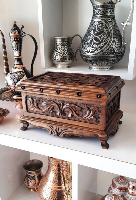 Wooden Treasure Chest, Jewelry Box Wood, Law Office Decor, Jewelry Box With Lock, Jewelry Box Vintage, Jewelry Box Gift, Box With Lock, Luxury Jewelry Box, Hidden Key