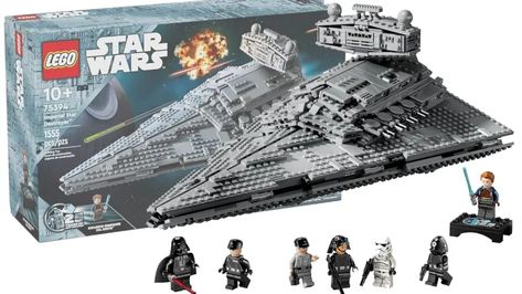 Lego Star Wars Star Destroyer Set Revealed - GameNGadgets Imperial Star Destroyers, Star Wars Imperial, Star Wars Minifigures, Darth Vader Star Wars, Construction Lego, Dark Vador, Star Wars Vehicles, Star Wars Set, Lego Store