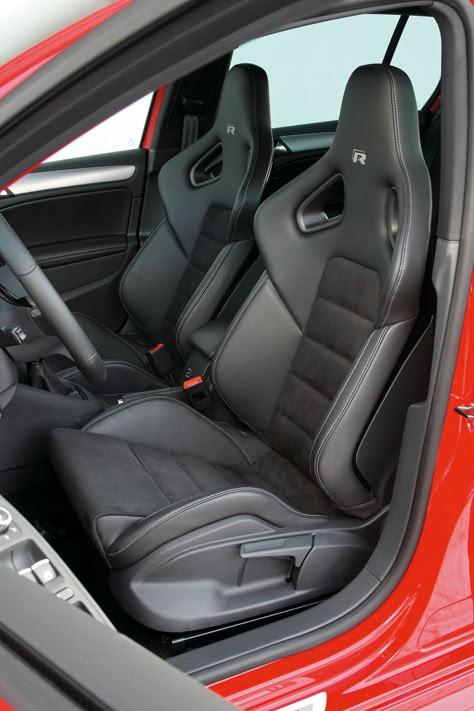 Vw Polo Modified, Recaro Seats, Corsa Classic, Jetta Mk5, Custom Car Interior, Porsche Sports Car, Porsche 912, Cool Car Accessories, Vw Scirocco