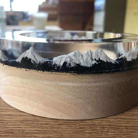 Beautiful resin mountains 🌄 . 🛎 Turn on post notifications! 🛎 - 🔝 All credits goes to artist 🔝@mikmizza - -  #rivertable #epoxyresin #epoxy… Mountain Display, Resin In Wood, Amazing Resin, Wood Resin Jewelry, Epoxy Resin Table, Epoxy Resin Crafts, Epoxy Resin Art, Resin Artwork, Diy Resin Art