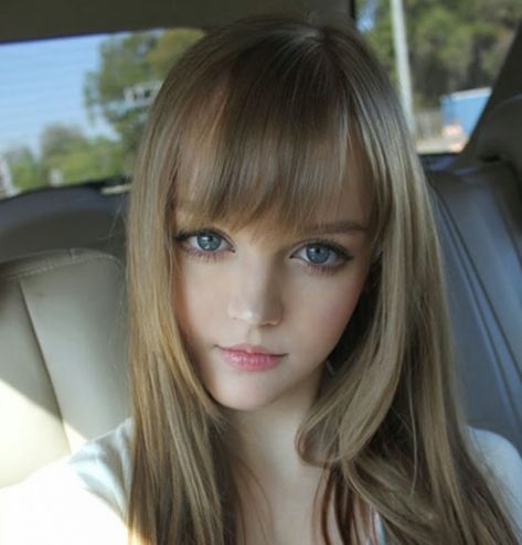 blonde hair blue eyes but asian features Chunky Blonde Highlights, Dakota Rose, Balayage Blond, Human Doll, Blonde Hair With Bangs, Blonde Hair Blue Eyes, Dark Blonde, Fall Hair Colors, 인물 사진