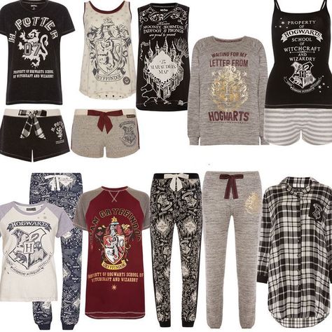 Harry Potter Pajamas, Harry Potter Pyjamas, Outfits Ladies, Stile Harry Potter, Harry Potter Accessories, Harry Potter Merch, Harry Potter Universal Studios, Harry Potter Items, Harry Potter Style