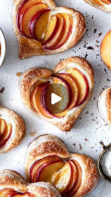 Danish Pastry Shapes, Peaches Cream Cheese, Peach Puff Pastry, Eclairs Dessert, Cream Cheese Puff Pastry, Peach Tart, Danish Pastry, Cheese Tarts, French Desserts