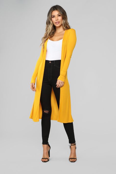 Yellow Cardigan Outfits, Mustard Yellow Outfit, Mustard Outfits, Mustard Cardigan, Mustard Yellow Dresses, Yellow Clothes, Yellow Cardigan, Oversize Fashion, Cardigan Outfits