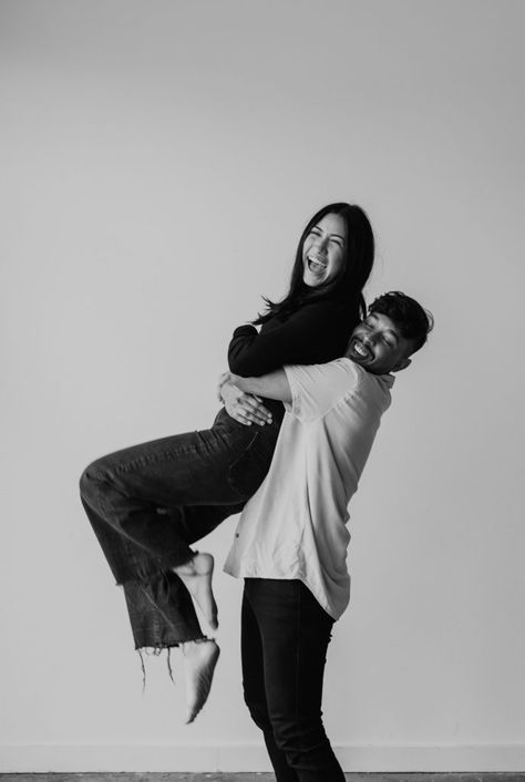 Couple Photo Prop Ideas, Cool Poses Couple, Cute Couple Studio Photoshoot Poses, Self Portrait Photography Couple Studio, Self Portrait Studio Couple, Self Shoot Studio Couple, Monography Photo Ideas, Studio Session Couple, Studio Photoshoot Ideas For Couples