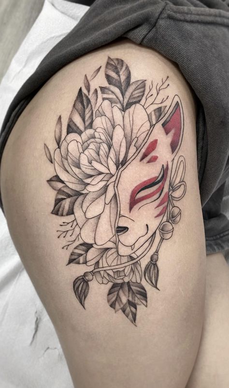 Big Anime Tattoo Ideas, Anime Hip Tattoo, Japanese Kitsune Mask Tattoo Design, Japanese Inspired Tattoos For Women, Anime Tattoos Women, Japanese Hip Tattoo, Mask Tattoos For Women, Japanese Kitsune Mask Tattoo, Kitsune Mask Tattoo Design