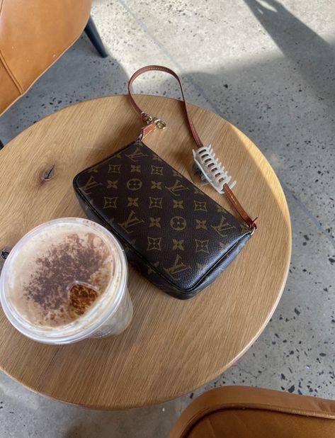 Lv Pochette Accessories Outfit, Pochette Accessories Outfit, Lv Pochette Accessories, Accessories Outfit, Pochette Accessories, Lv Pochette, Spring Mood, What In My Bag, Aesthetic Coffee