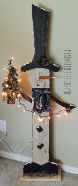 My Spare Time Designs: Guess What? Primitive Snowmen Patterns, Snowman Crafts Diy, Wooden Snowmen, Wood Snowman, Wooden Snowman, Snowmen Patterns, Christmas Wood Crafts, Snowman Crafts, Primitive Christmas