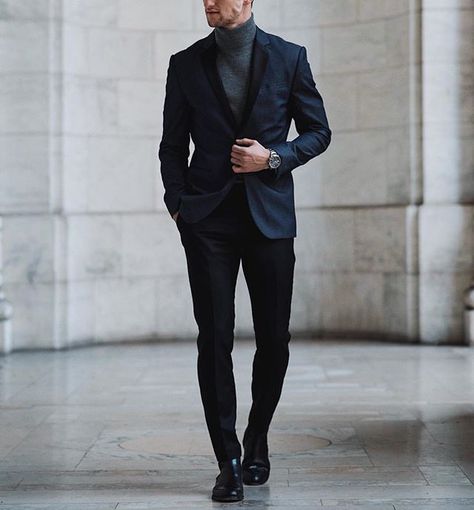 Suit and turtleneck by @marcelfloruss ✨ [ www.RoyalFashionist.com ] One Dapper Street, Mens Fashion Editorial, Mens Fashion Edgy, Mens Fashion Smart, Mens Fashion Blog, Mens Fashion Inspiration, Mens Style Guide, Mens Casual Dress, Men Style Tips