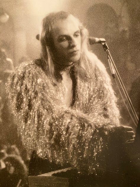 Brian Eno on stage with Roxy Music at The Bataclan in Paris on Nov. 26, 1972. This photo is from the incredible book that came with the Super Deluxe Edition of Roxy Music's first album. France November, Orchid Photography, Brian Eno, Roxy Music, New Romantics, Music Photo, Music Icon, Music Albums, Music Fashion