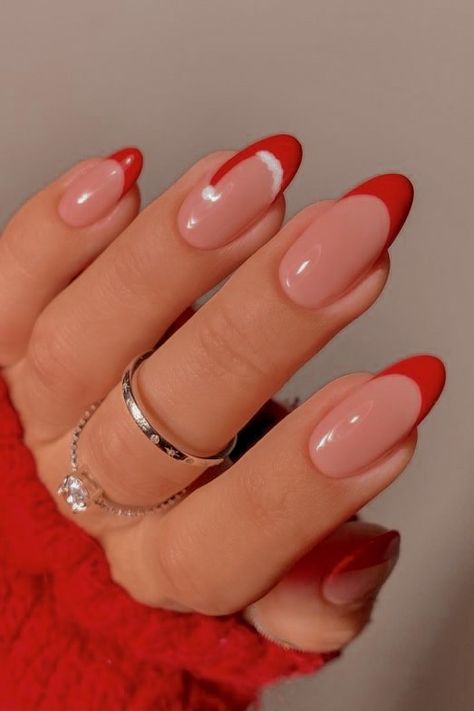 Santa Hat Nails, Red Christmas Nails, Winter Nails Acrylic, Christmas Nails Easy, Christmas Gel Nails, Nails 2022, Her Nails, Christmas Nails Acrylic, Short Acrylic Nails Designs