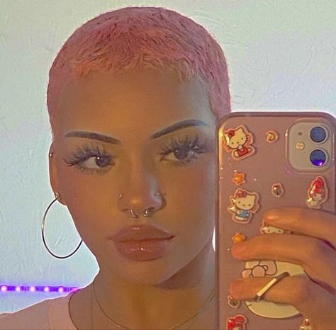 Curly Shaved Head, Pastel Pink Buzzcut, Buzzcut Women Black, Dyed Shaved Hair Black Women, Pink Shaved Hair, Pink Shaved Head, Black Woman Buzzcut, Pink Buzzcut Woman, Hair Cuts Design