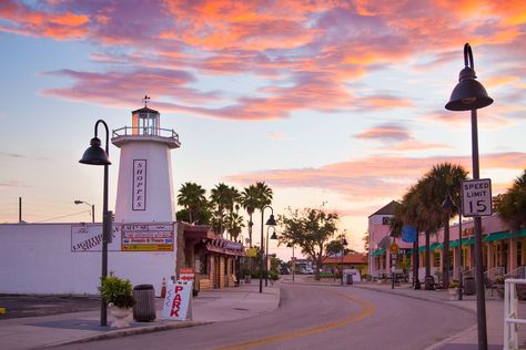 20 Best Things To Do in Tarpon Springs, Florida Finding Jobs, Tarpon Springs Florida, Tarpon Springs, Dutch Windmills, Downtown Miami, Colonial Architecture, Job Seekers, Small Places, Hospitality Industry