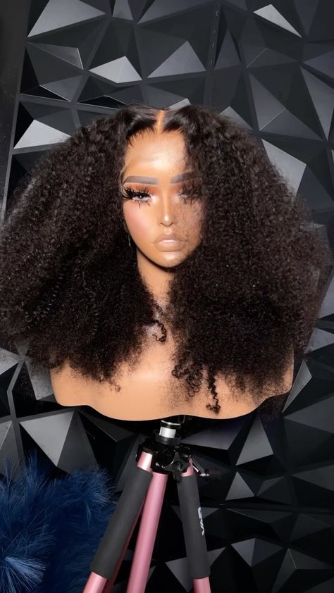 Pixie Curls Frontal Wig Hairstyles, Wigs On Mannequin Head, Elegant Wigs, Pixie Curls, Diy Hair Wig, Wet And Wavy Hair, Hot Comb, Texas Hair, Frontal Wig Hairstyles