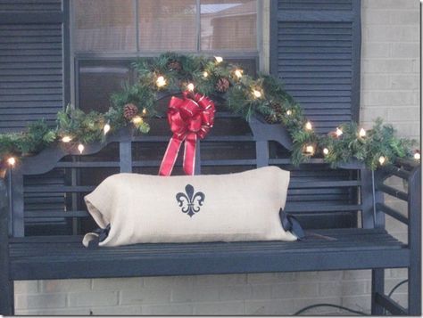 Decorated Christmas Bench  BENCH FOR FRONT PORCH IDEA Christmas Bench, Porch Christmas Tree, Grinch Decorations, Porch Bench, Diy Front Porch, Christmas Front Porch, Christmas Porch Decor, Diy Holiday Decor, Front Porch Christmas Decor