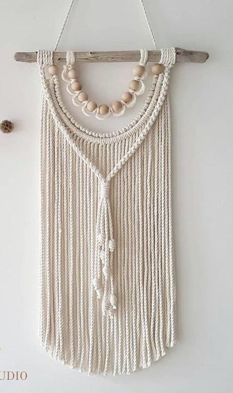 Diy Boho Hanging Decor, Coaster Macrame, Plant Holder Macrame, Macrame Wall Hanging Ideas, فن النسيج, Driftwood Macrame, Simpul Makrame, Wall Decor Macrame, Pola Macrame