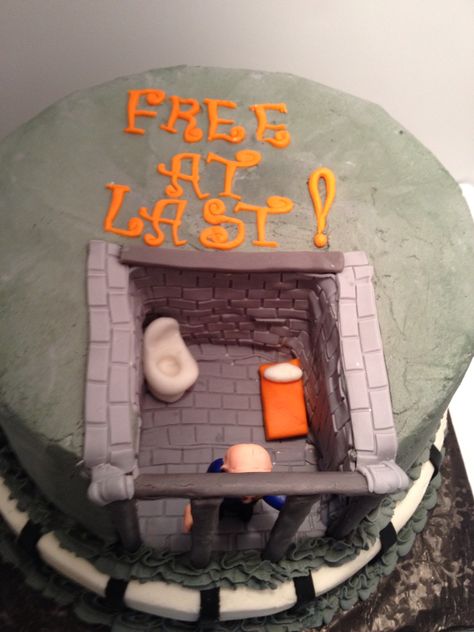 Prison Cake Ideas, Welcome Home From Jail Ideas, Welcome Home From Prison Ideas, Welcome Home Boyfriend, Jail Ideas, Welcome Home Cakes, Police Party, Welcome Home Parties, Special Event Cakes