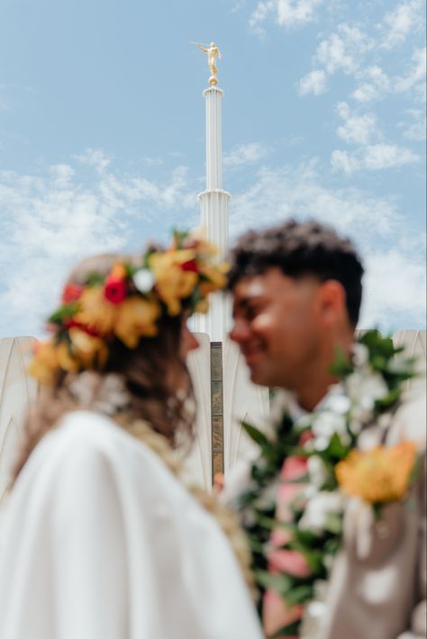 Lds Temple Wedding Pictures, Lds Wedding Photos, Temple Wedding Pictures, Temple Wedding Photos, Mormon Wedding, Wedding Lds, Temple Wedding Photography, Temple Marriage, Lds Temples Wedding