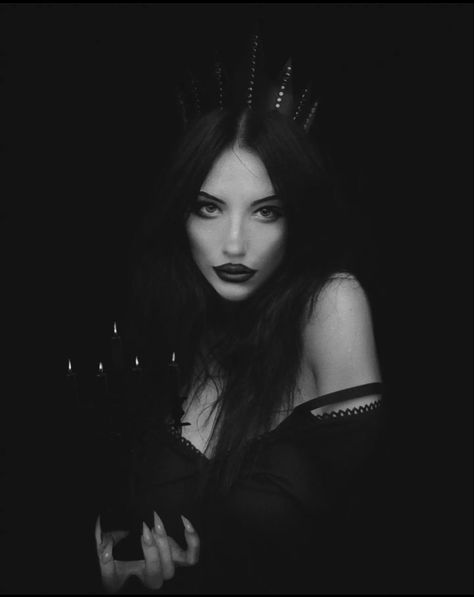 Goth Photoshoot Ideas, Goth Photoshoot, Witch Coven, Ball Aesthetic, Nurse Art, Dark Portrait, Goth Model, Dark Witch, Witch Outfit