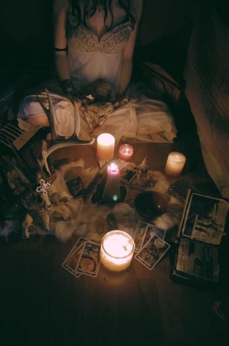 Season Of The Witch, Beltane, Witch Aesthetic, Practical Magic, Witchy Vibes, Coven, On The Floor, American Horror Story, Book Of Shadows