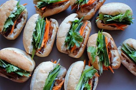 Banh Mi - Mini Chicken Vietnamese Rolls Mini Bahn Mi Sandwiches, Mini Bahn Mi, Vietnamese Rolls, Bahn Mi, Vietnam Food, Hawaii Food, Menu Inspiration, Mini Sandwiches, Banh Mi