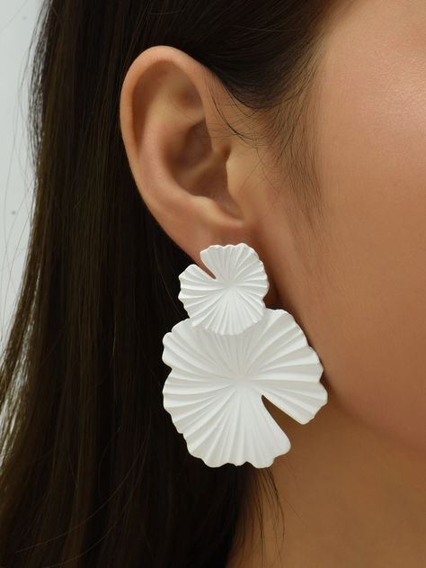 White Flower Earring, Lotus Earrings, Lotus Leaves, Flower Bomb, Trendy Flowers, Lotus Leaf, Anthropologie Jewelry, Earrings White, Leaf Flowers