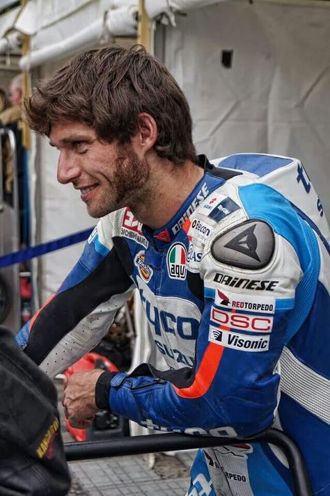 Guy Martin Triumph Motor, Chequered Flag, Guy Martin, Isle Of Man Tt, Hot Biker Guys, Bike Leathers, Speed Demon, Very Important Person, Biker Gear