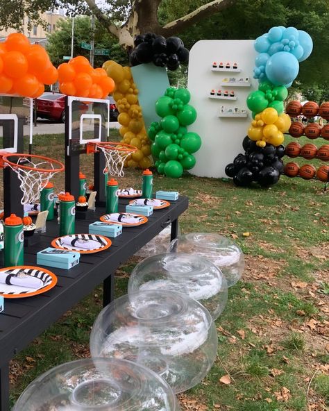 Basketball Birthday Activities, Football And Basketball Theme Party, Soccer And Basketball Birthday Party, Slam Dunk Birthday Party Ideas, Basketball And Football Birthday Party, Basketball Themed Party Favors, Basketball Games For Birthday Party, Basketball Party Activities, Outdoor Sports Birthday Party