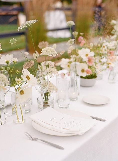 Simple Wild Flower Centerpieces, Dainty Wedding Florals, Bud Vases And Tea Lights Wedding, Flowers For Sweetheart Table, Simple Flower Table Decorations, Dainty Wedding Flowers, Garden Party Wedding Table Setting, Wedding Florals Simple, Paper Plate Table Setting Ideas