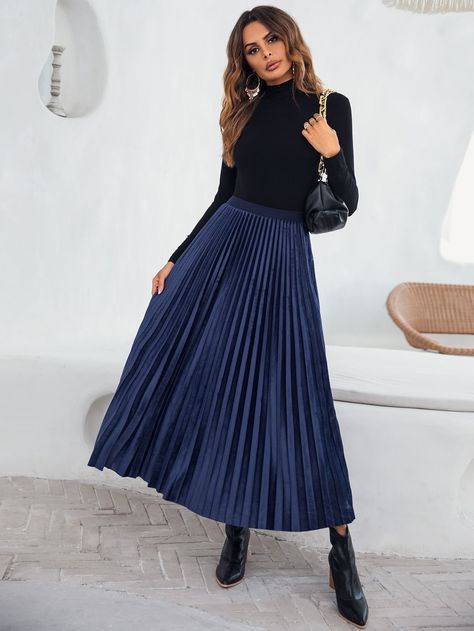 Navy A Line Skirt Outfit, Blue Skirt Winter Outfit, Navy Blue Skirt Outfits Summer, Navy Blue Long Skirt Outfit, Long Navy Skirt Outfit, Long Blue Skirt Outfit, Navy Blue Pleated Skirt Outfit, Navy Pleated Skirt Outfit, Navy Blue Skirt Outfits