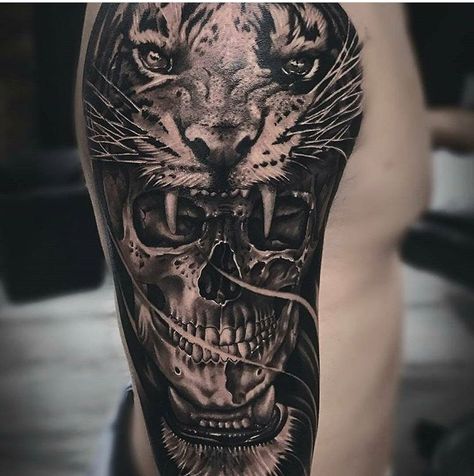 Lion Skull Tattoo Design, Tiger And Skull Tattoo, Jacks Tattoo, Trendy Tattoo Ideas, Medusa Drawing, Tattoo Ideas For Guys, Deer Skull Tattoos, Jungle Tattoo, Animal Tattoos For Men