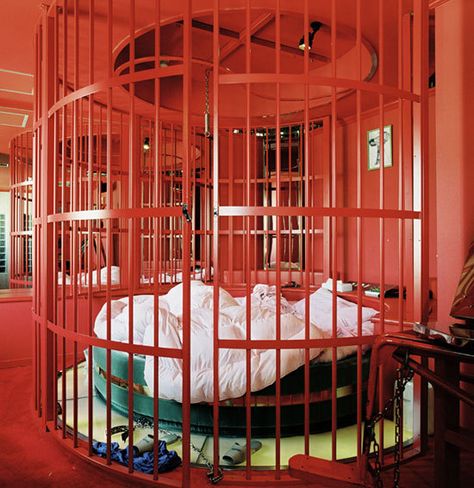 Love Hotel Japan, Japanese Hotel Room, Dungeon Room, Theme Hotel, Japanese Hotel, Fantasy Rooms, Japanese Love, Playroom Furniture, Red Rooms