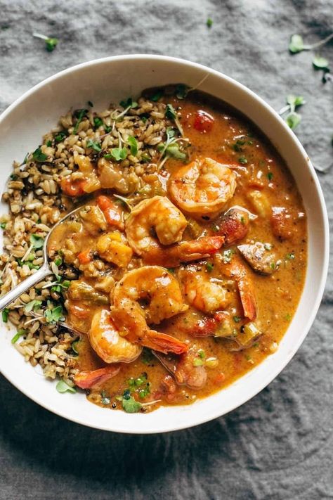 It's Spicy Gumbo Tiiiime! Welcome to the part in the story where you start making things like GUMBO on the weekend because you are a lover of spicy things. #quickrecipe #simplerecipe #dinner #yum #soup | pinchofyum.com Spicy Gumbo, Cajun Seasoning Mix, Dinner And Lunch Recipes, Shrimp And Sausage, Red Quinoa, Andouille Sausage, Andouille, Cajun Seasoning, Seasoning Mixes