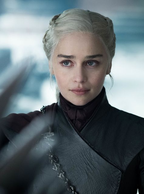 Game Of Thrones Was Always Destined To Fail Its Women+#refinery29 Emilie Clarke, Daenerys Targaryen Icons, Daena Targaryen, You Are My Queen, Isaac Hempstead Wright, The Mother Of Dragons, Game Of Thrones Facts, Game Of Thrones Quotes, Fire And Blood