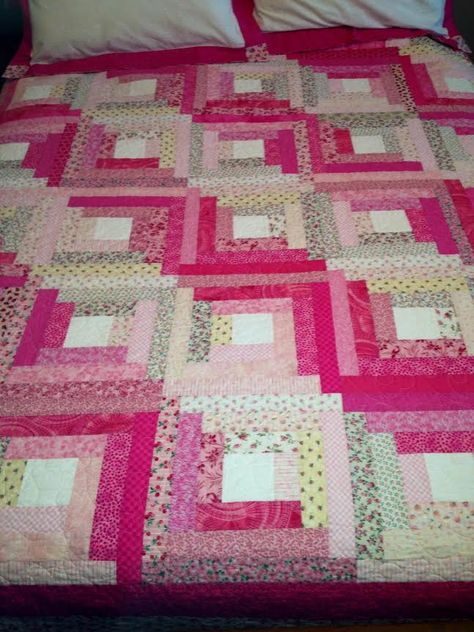 Birthday Quilt, How To Quilt, First Quilt, Applique Quilt Patterns, Seam Allowance, Quilt As You Go, Pink Quilts, Log Cabin Quilt, Heart Quilt