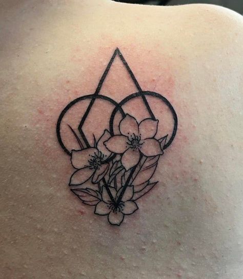 Skyrim Nightingale Tattoo, Skyrim Flowers Tattoo, Skyrim Dark Brotherhood Tattoo, Skyrim Tattoo Design, Small Skyrim Tattoo, Skyrim Plants, Tattoos For Gamers, Skyrim Tattoo Ideas, Nightingale Tattoo