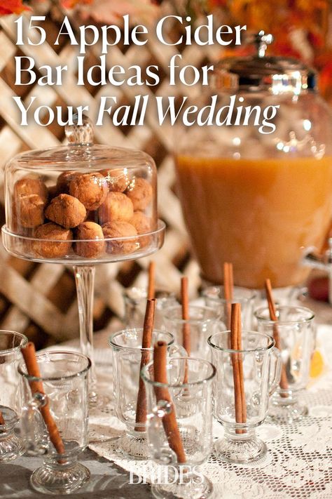 If you’re hosting a fall wedding, an apple cider bar is a seasonal and festive addition to your big day. From fun flavors to delicious garnishes, here are 15 unique ideas for your wedding. // Photo: Kellie Hetler Photography Fall Wedding Caramel Apple Bar, Fall Apples Photography, Pre Reception Ideas, Hot Apple Cider Bar Wedding, Wedding In Fall Ideas, Hot Cider Bar Wedding, Fall Wedding Snack Bar, Fall Apple Cider Bar, Fall Wedding Showers