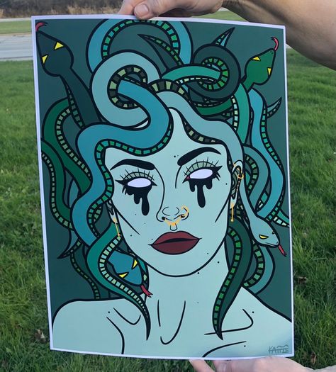 Medusa Drawing Color, Mini Digital Art, Abstract Medusa Art, Greek Inspired Painting, Madussa Painting, Medusa Pop Art, Medusa Canvas Painting, Medusa Painting Easy, Canvas Painting Ideas Women