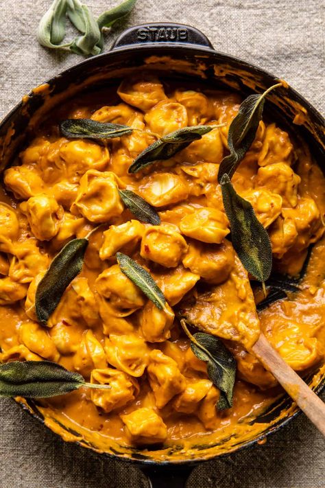 Brown Butter Pumpkin Tortellini Alla Vodka | halfbakedharrvest.com Pumpkin Tortellini, Winter Pasta Dishes, Half Baked Harvest Recipes, Alla Vodka, Pumpkin Pasta, Harvest Recipes, Autumn Recipes, Half Baked, Half Baked Harvest