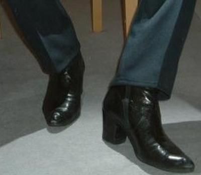 Beatle Boots Men, Cuban Boots Men, Cuban Heel Boots Men Outfit, Cuban Heels Men, Mens Boots Aesthetic, Men Heeled Boots, Men Boots Aesthetic, 80s Shoes Men, Men’s Heels