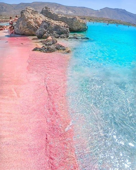 Elafonissi beach Crete 📷 @giannistsou.1 Elafonissi Beach, Pink Beaches, Ancient Greece Aesthetic, Crete Holiday, Greek Travel, Greece Photography, Greece Beach, Crete Island, Pretty Beach