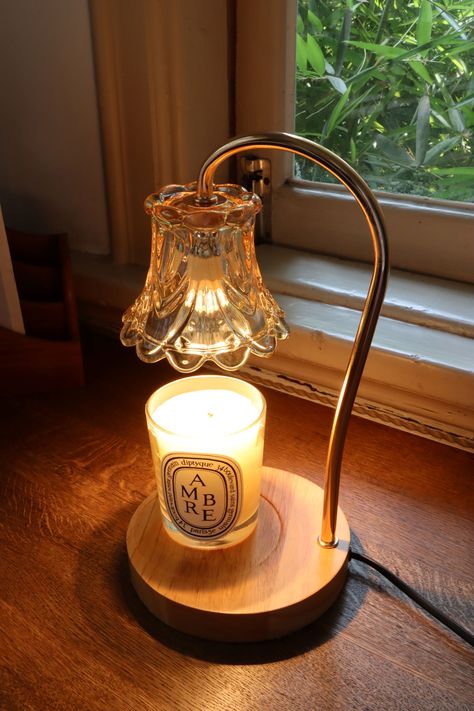 As the days grow shorter and the nights get chillier, it's time to bring some cozy warmth into your home. Our candle warmer lamp is the perfect solution! This clever device gently heats your favorite scented candles to fill any room with fragrance and ambiance. #CandleLovers #HomeFragrance #RelaxationStation #MoodLighting #HomeSpa #ScentedCandles #InteriorStyling #CozyVibes #SelfCareEssentials #Aromatherapy #HomeWellness #CandleWarmerLamp #FragranceOfHome #makytwowus #lighting #lightup Candle Warmer Lamp Decor, Candle Lamp Warmer, Scented Candles Aesthetic Room, Candle Ambiance, Scented Candles Aesthetic, Warm Lamp, Candle Heater, 2025 Aesthetic, Aesthetic Candle