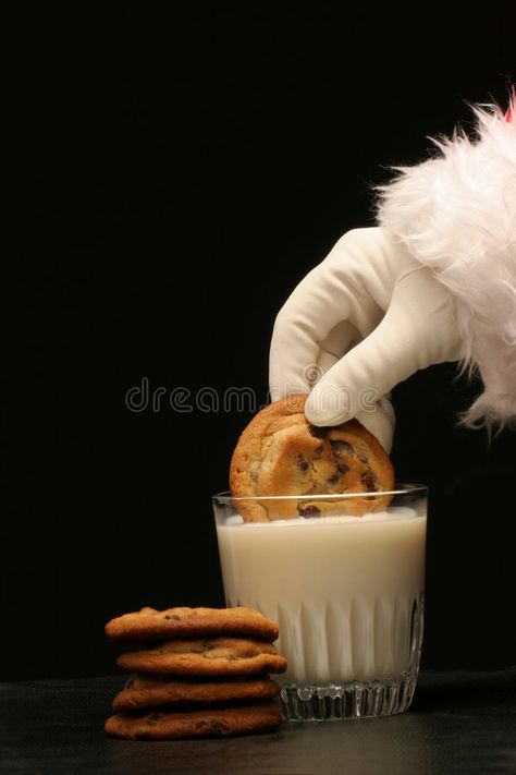 Holiday Stock Photos, Cookies With Santa Photography, Christmas Cookie Photography, Holiday Food Photography, Milk And Cookies Aesthetic, Christmas Cookie Aesthetic, Christmas Cookies Photography, Santa Photoshoot, Santa Aesthetic