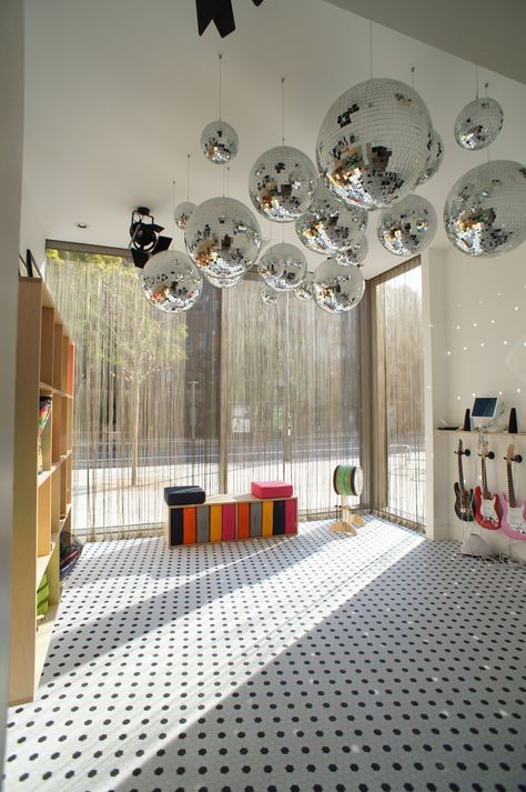 Disco Balls In Living Room, Disco Balls Ceiling, Disco Balls From Ceiling, Disco Salon Decor, Disco Ball Office, Cool Diy Furniture, Disco Theme Room, Disco Ball Window Display, Disco Ball Ceiling Decor