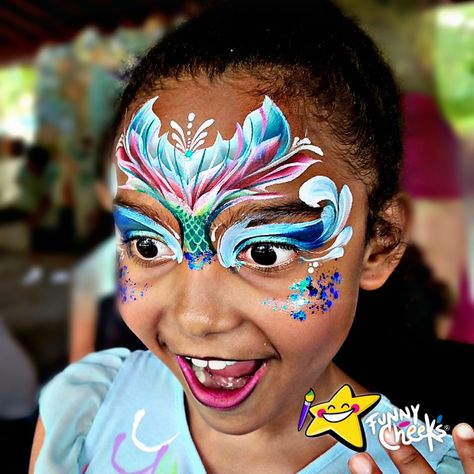 Mermaid Tail Face Paint, Mermaid Face Paint, Mermaid Face, Christmas Face Painting, Mermaid Design, Facepainting Ideas, Face Painting Designs, Menu Board, Sea Animal