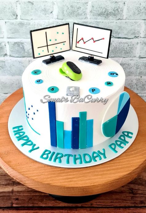 Cake for a data and statistical analysis freak! Trading Cake Design, Tech Cake Ideas, Finance Cake, Sherlock Cake, Cake University, Degree Cake, Science Cake, 3d Birthday Cake, Teacher Cakes