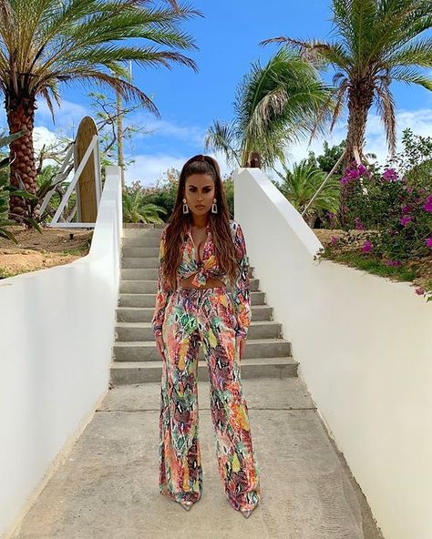 Amrezy Outfits, Amra Olevic, Bad Dresses, Two Piece Pant Set, Miami, Cute Outfits, Spring Summer, Maxi Dress, Fashion Outfits